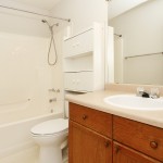 12_aspenglen_place_MLS_HID832219_ROOMbathroom