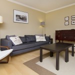 204_10547_83_avenue_MLS_HID880760_ROOMlivingroom1