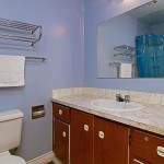 bathroom_700