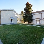 courtyard_700